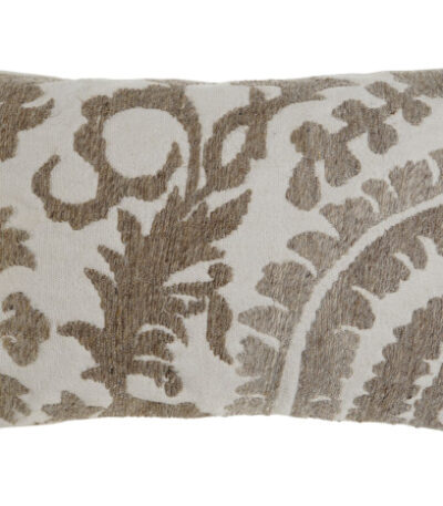 cuscino panna con ricamo marrone