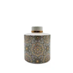 profumatore ceramica orientale, diffusore ceramica design orientale, profumatore ambiente elegante, diffusore essenze ceramica, profumatore artigianale, ceramica decorativa orientale, diffusore profumo orientale, profumatore casa design, oggetto decorativo orientale, profumatore ambienti in ceramica, diffusore fragranze orientale, ceramica profumata artigianale