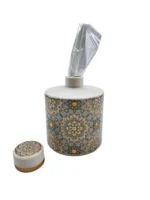profumatore ceramica orientale, diffusore ceramica design orientale, profumatore ambiente elegante, diffusore essenze ceramica, profumatore artigianale, ceramica decorativa orientale, diffusore profumo orientale, profumatore casa design, oggetto decorativo orientale, profumatore ambienti in ceramica, diffusore fragranze orientale, ceramica profumata artigianale