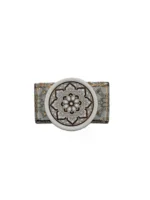 profumatore ceramica orientale, diffusore ceramica design orientale, profumatore ambiente elegante, diffusore essenze ceramica, profumatore artigianale, ceramica decorativa orientale, diffusore profumo orientale, profumatore casa design, oggetto decorativo orientale, profumatore ambienti in ceramica, diffusore fragranze orientale, ceramica profumata artigianale