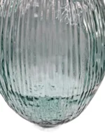 vaso vetro riciclato, vaso design rigato, vaso decorativo eco, vaso vetro sostenibile, vaso arredo casa, vaso vetro riciclato h44, vaso trasparente eco friendly, complemento d’arredo in vetro, vaso moderno riciclato, vaso decorativo in vetro, vaso ecologico, vaso vetro alto, vaso vetro artigianale, vaso per fiori secchi, vaso vetro riciclato trasparente